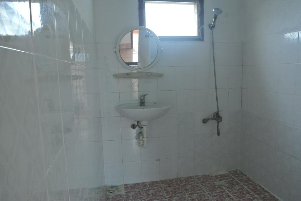 Nice Guesthouse เมืองโพนสะหวัน ห้อง รูปภาพ