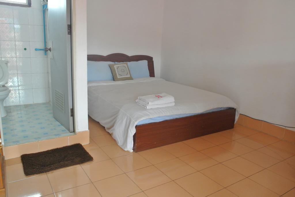 Nice Guesthouse เมืองโพนสะหวัน ห้อง รูปภาพ