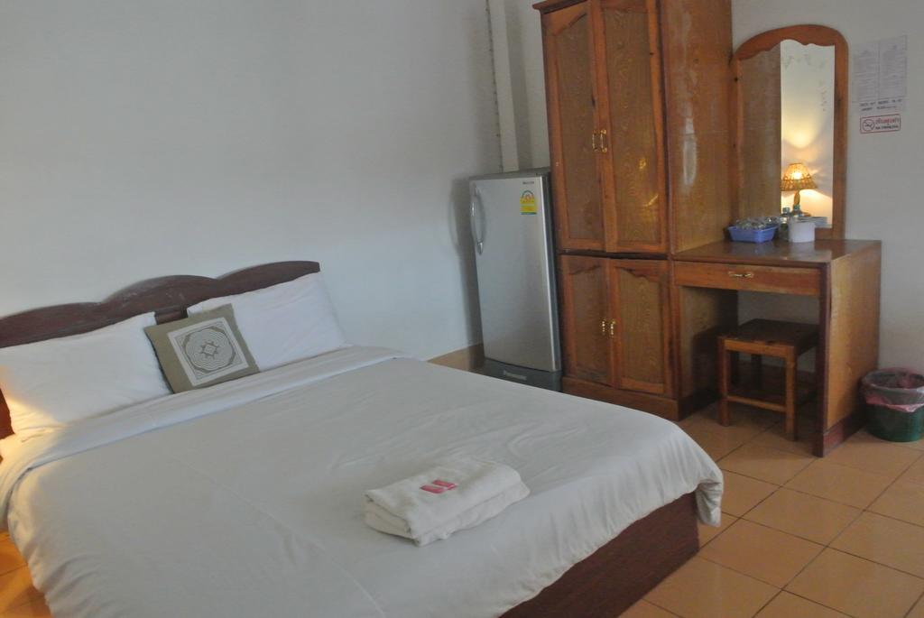 Nice Guesthouse เมืองโพนสะหวัน ห้อง รูปภาพ
